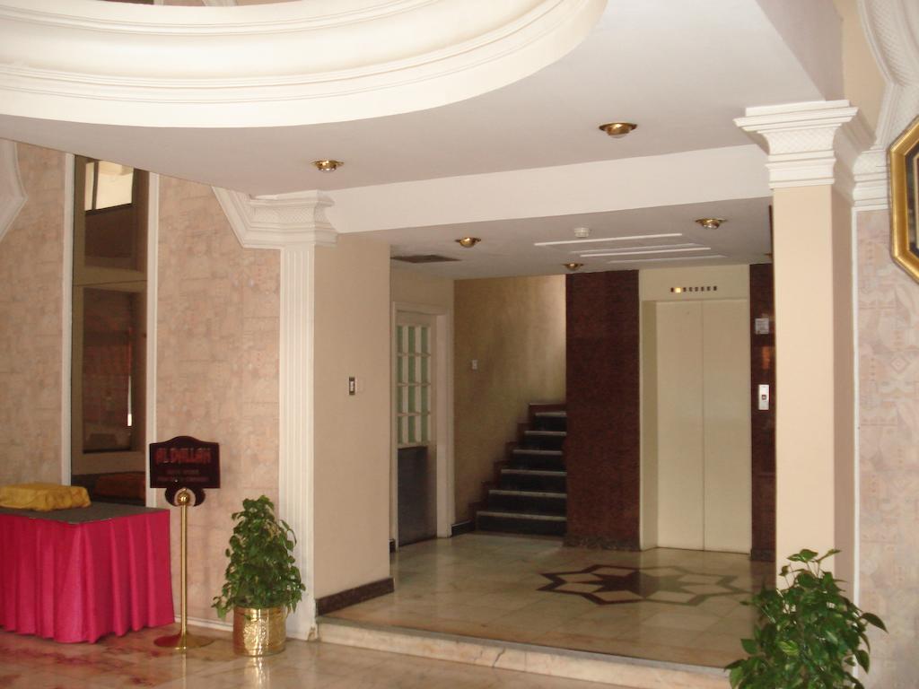 Atlas Hotel Манама Екстериор снимка